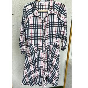 NWOT Venus Dress Plain Button Down - Size US 16